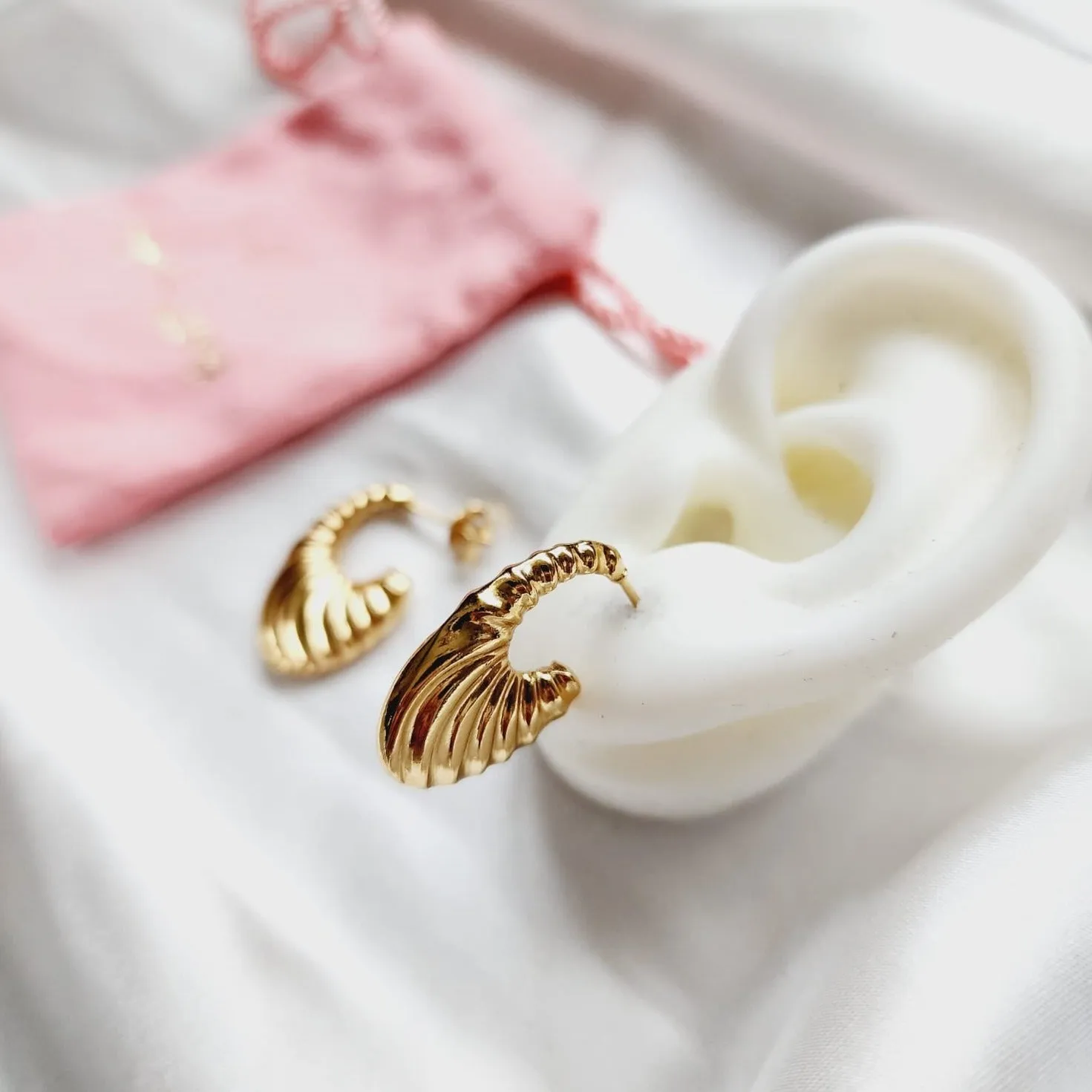 Arianis Earrings