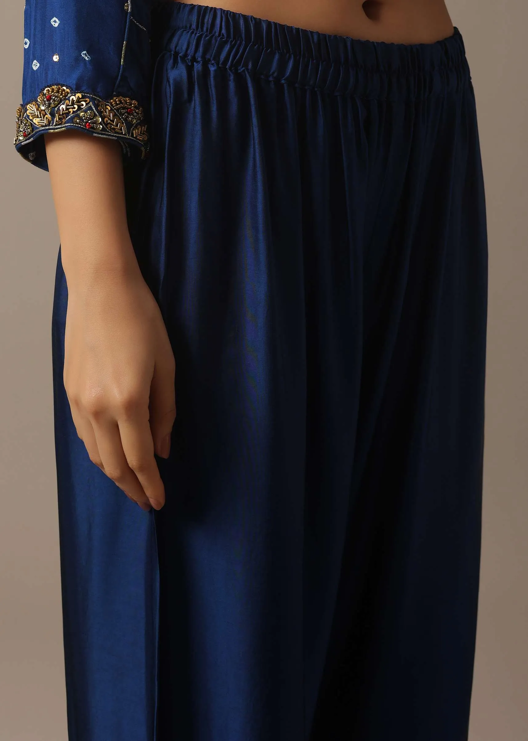 Blue Hand Dyed Bandhani Kurta Set In Silk