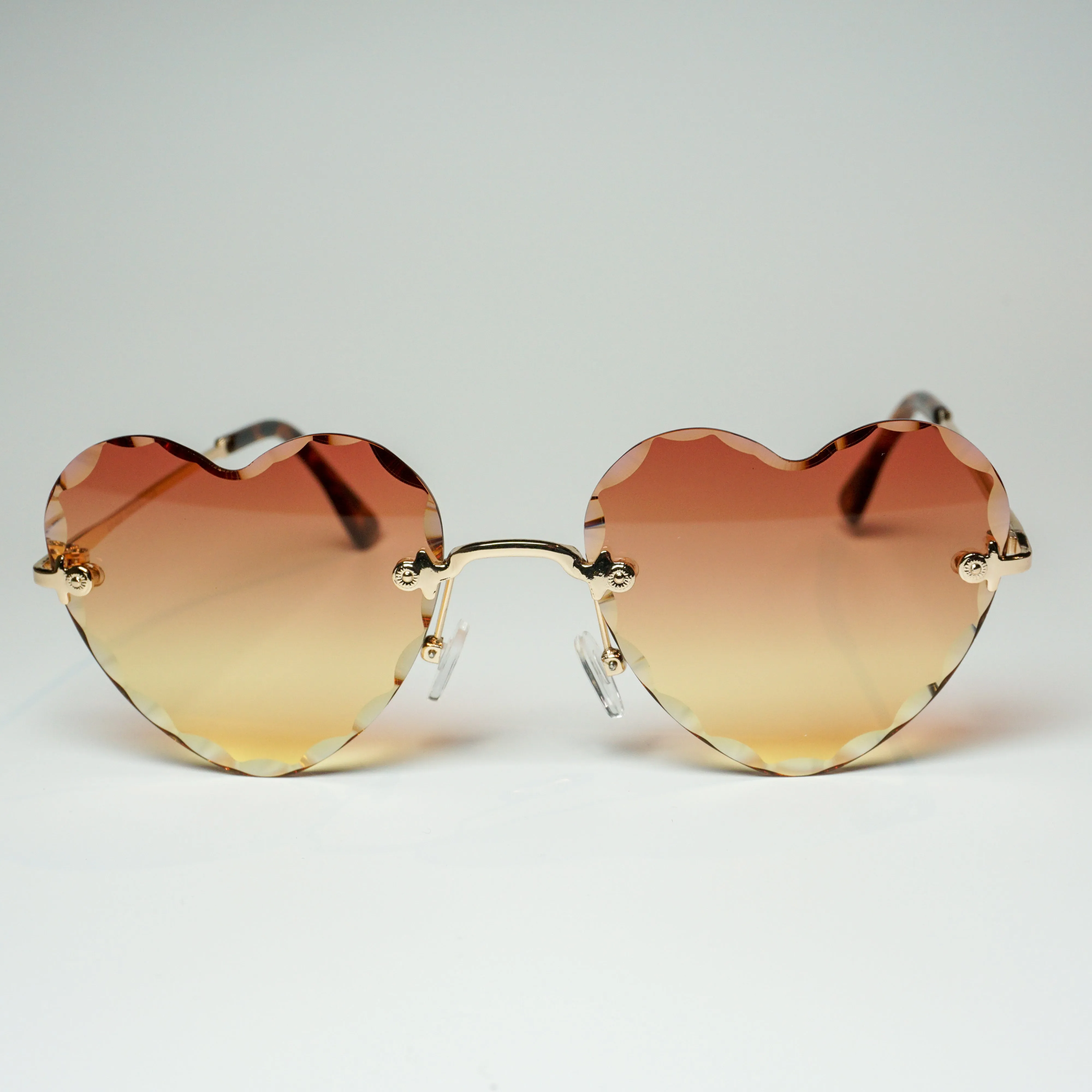 Love on Edge Rimless Heart Sunglasses