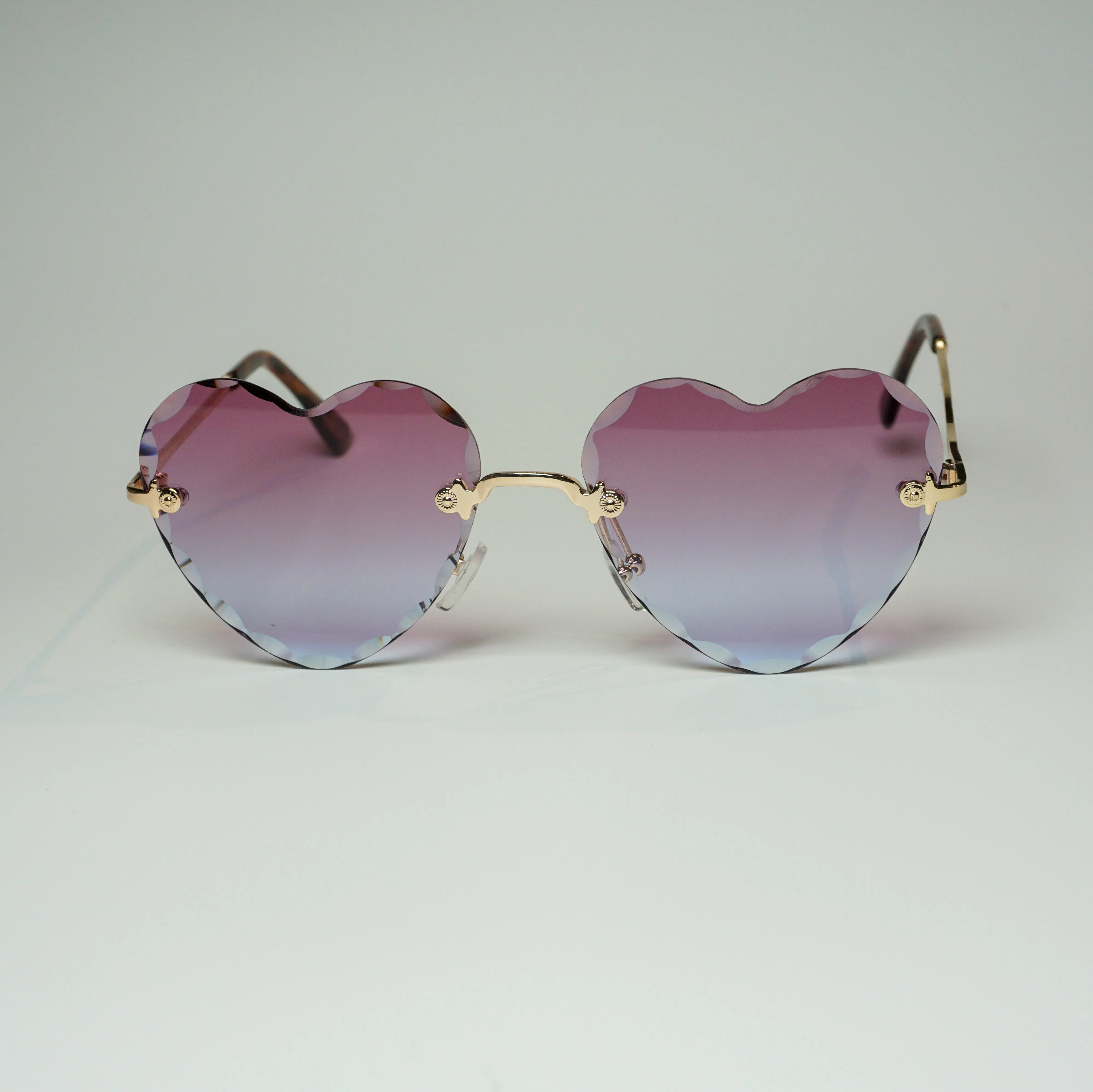 Love on Edge Rimless Heart Sunglasses